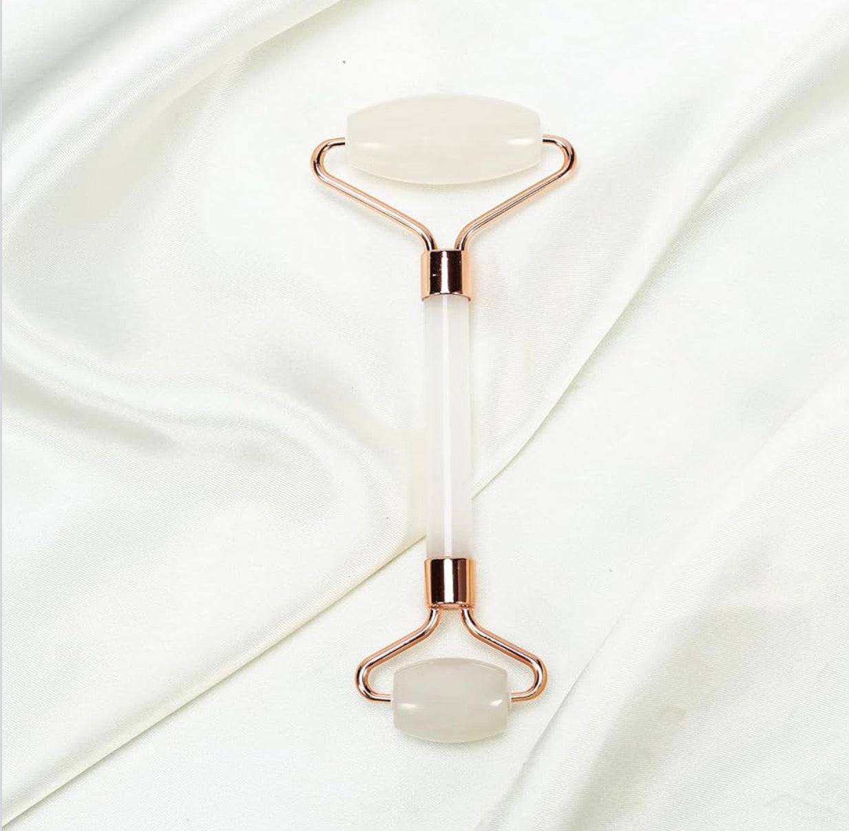 White Crystal Quartz Face Roller – Spiritual Healing & Skin Rejuvenation Tool