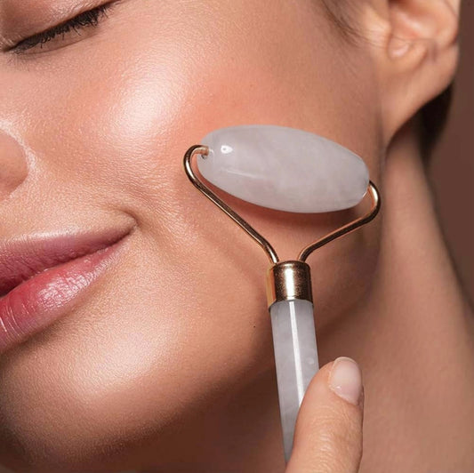 White Crystal Quartz Face Roller – Spiritual Healing & Skin Rejuvenation Tool